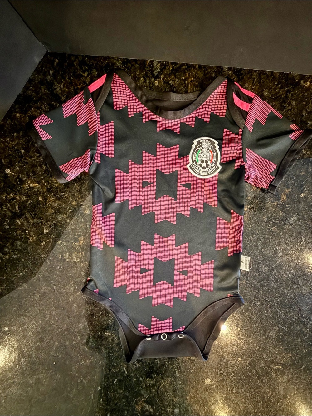 Soccer Jersey Baby One-piece, Seleccion Nacional de Mexico size 9-12 mos